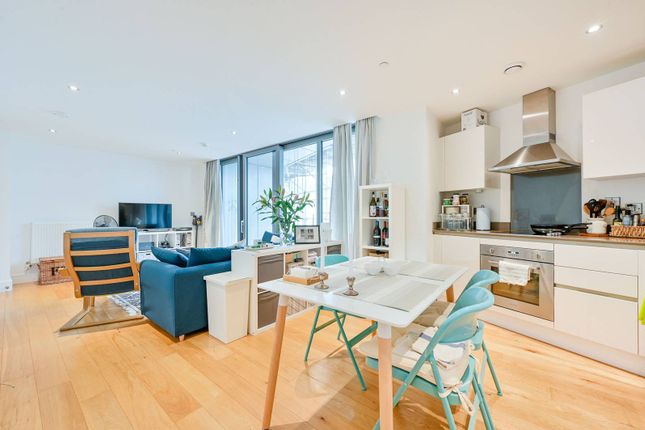 Arc Tower, Ealing, London, W5 2 bed flat for sale