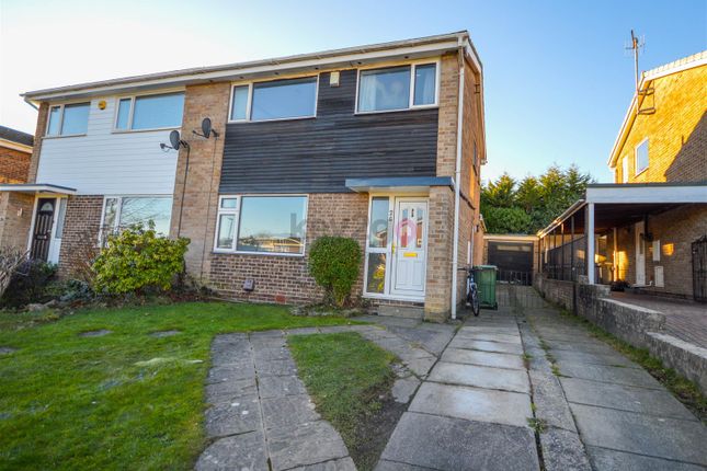 Sherwood Road, Dronfield Woodhouse... 3 bed semi