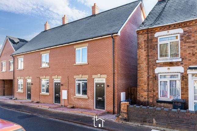 High Street, Leicester LE9 2 bed townhouse for sale