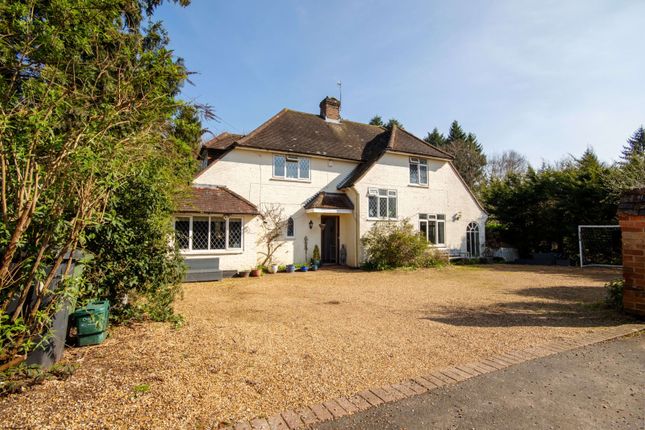 4 bed detached house