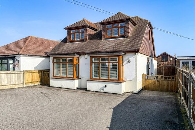 4 bed detached house