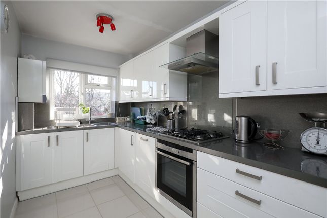 Hamilton Road, London, W5 2 bed apartment for sale