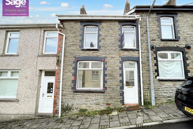 3 bed terraced house