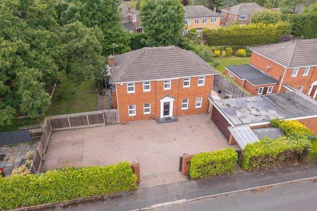 Illingworth, Windsor 5 bed detached house for sale