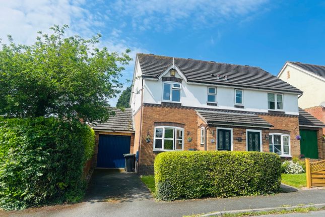 3 bedroom semi-detached house for sale