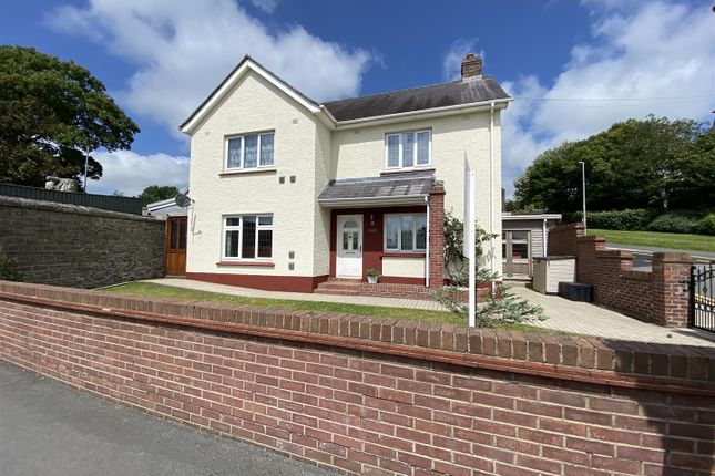Pier Road, Pembroke Dock 3 bed detached house for sale