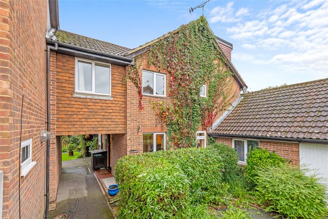 Barnfield Way, Oxted, Surrey, RH8 4 bed terraced house for sale