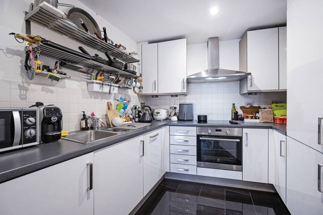 Orsman Road, Hoxton, London, N1 1 bed flat for sale