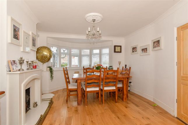 Sutherland Avenue, Welling, Kent 4 bed semi