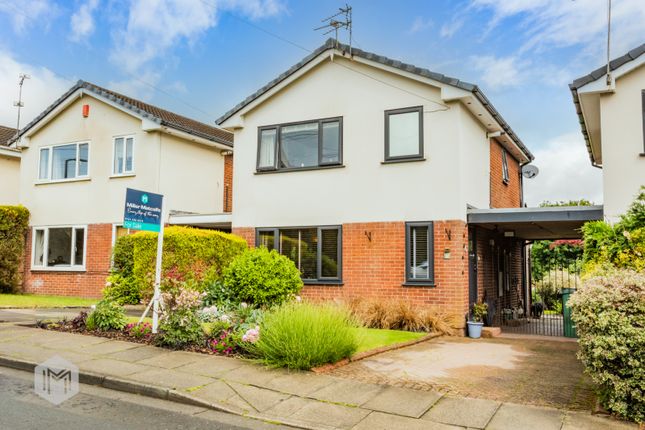 3 bedroom link detached house for sale