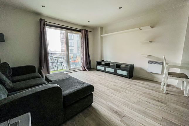 2 bed flat
