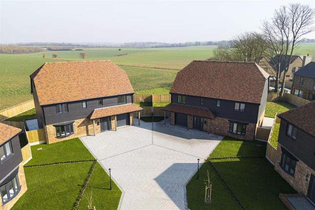 Mulberry Mews, Sandwich Road, Whitfield 5 bed detached house for sale