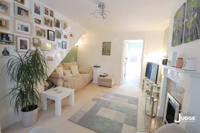 2 bed end terrace house