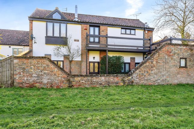 3 bedroom cottage for sale
