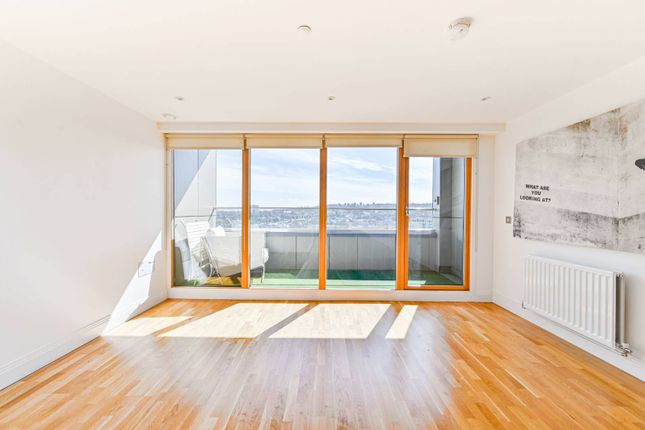 Weston Point, Woolwich, London, SE18 1 bed flat for sale