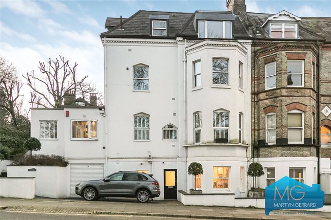Southwood Lane, London, N6 2 bed apartment for sale