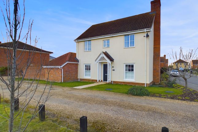 Simpson Way, Bury St Edmunds IP29 4 bed detached house for sale
