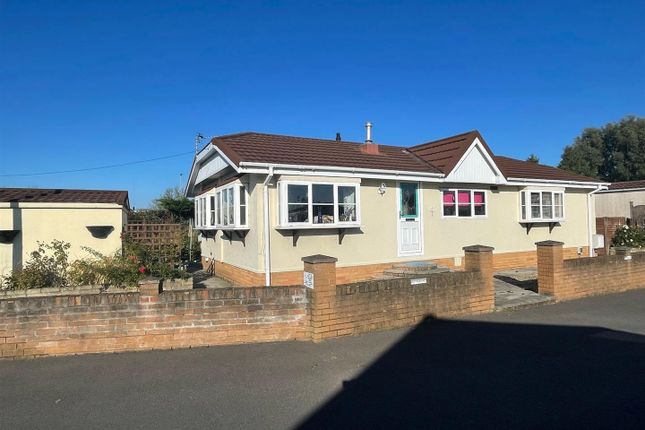 2 bedroom park home for sale