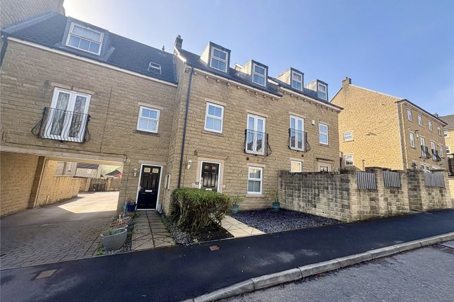4 bedroom terraced house for sale