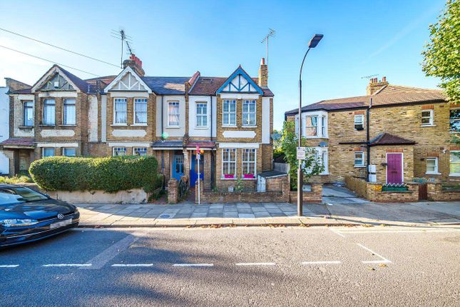 5 bed end terrace house