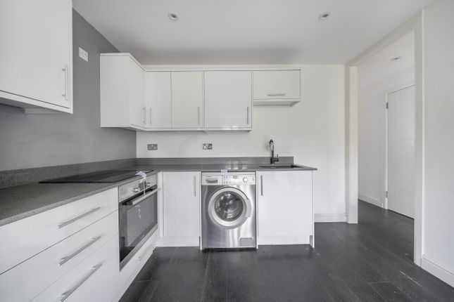 2 bed flat