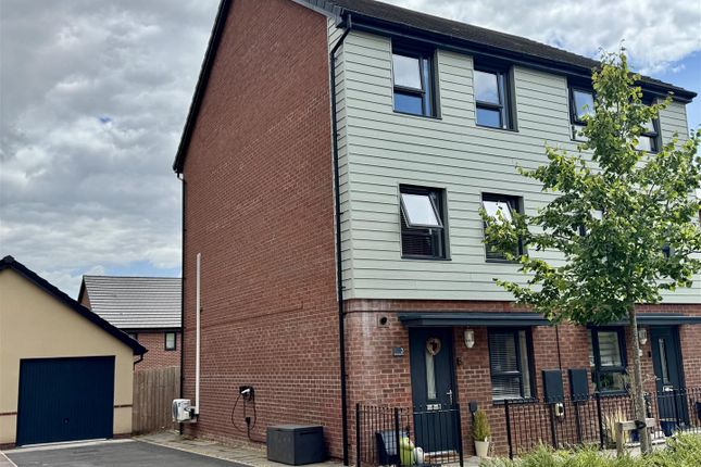 4 bedroom town house for sale