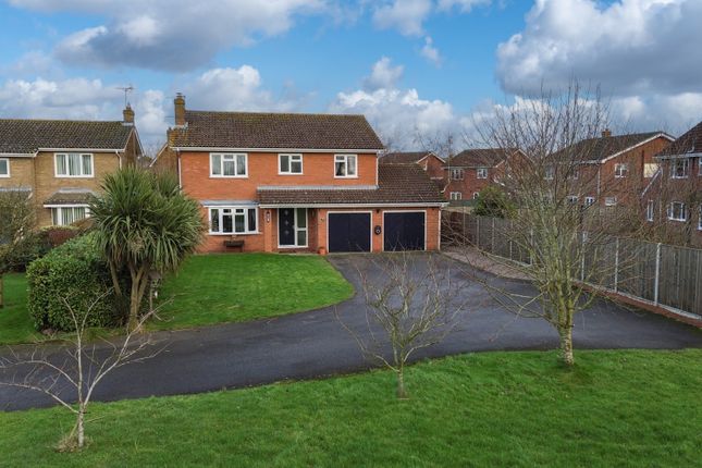 Monks House Lane, Spalding... 4 bed detached house for sale