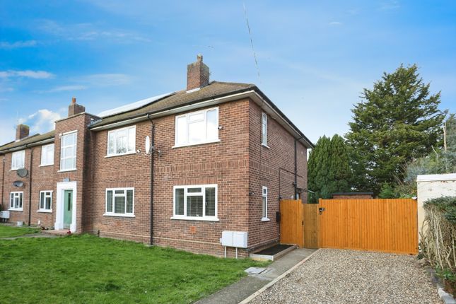 2 bedroom ground floor flat for sale