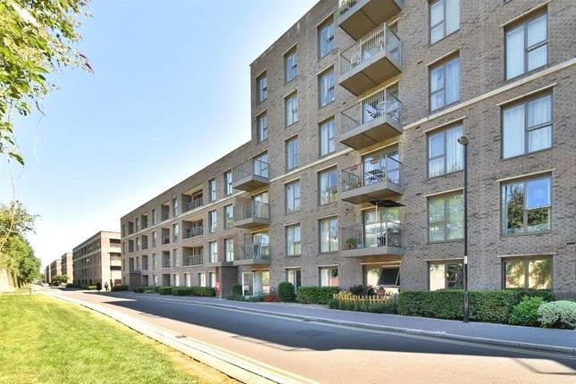 Adenmore Road, London 1 bed apartment for sale
