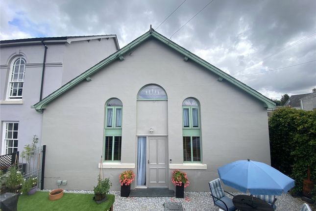 5 bedroom semi-detached house for sale