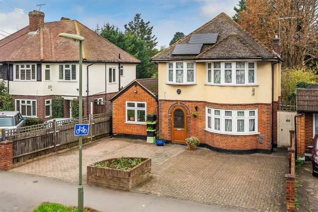 STONELEIGH PARK ROAD, EWELL, KT19 3 bed detached house for sale