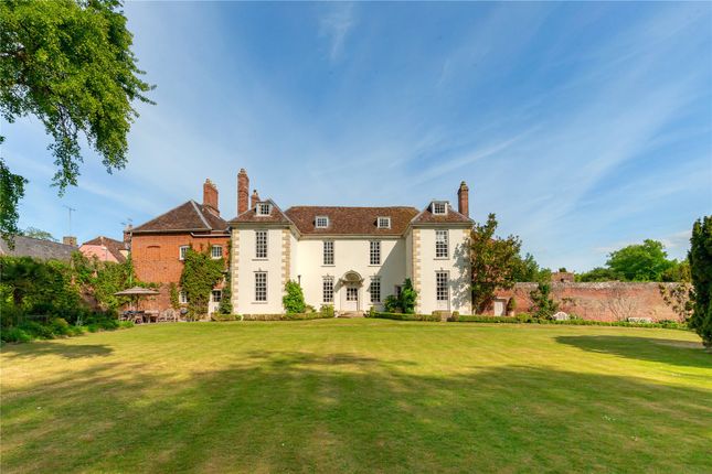Linton, Cambridge, CB21 8 bed detached house for sale