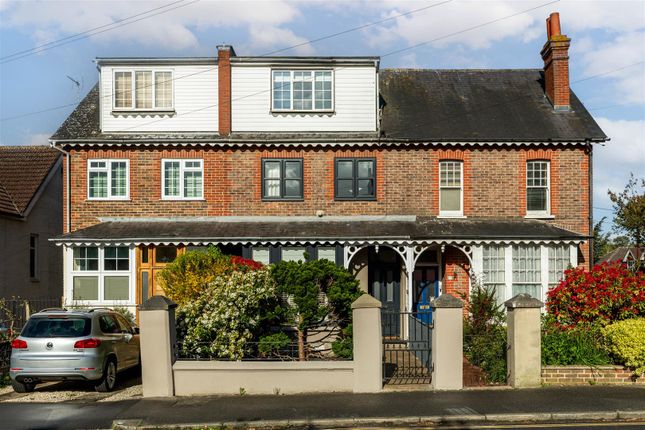 5 bedroom terraced house for sale