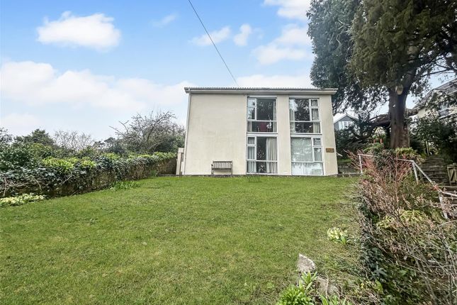 3 bed detached house