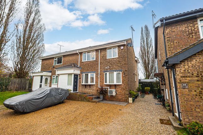 4 bed semi-detached house