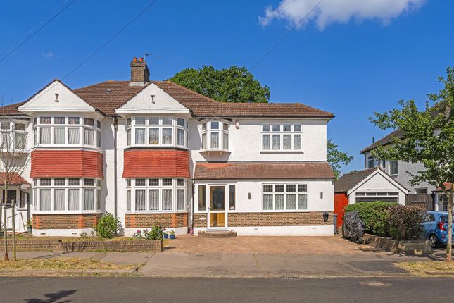 4 bedroom semi-detached house for sale