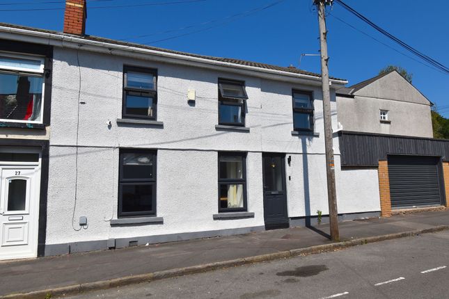 3 bed semi-detached house