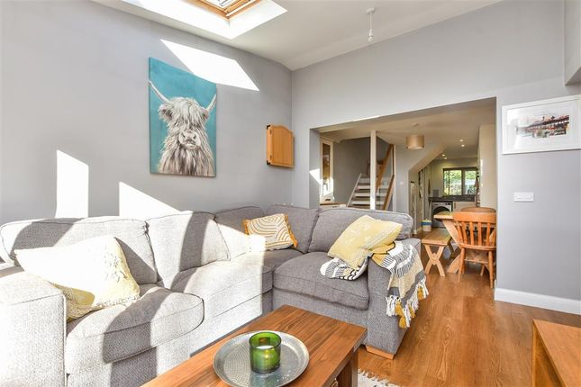 1 bedroom semi-detached house for sale