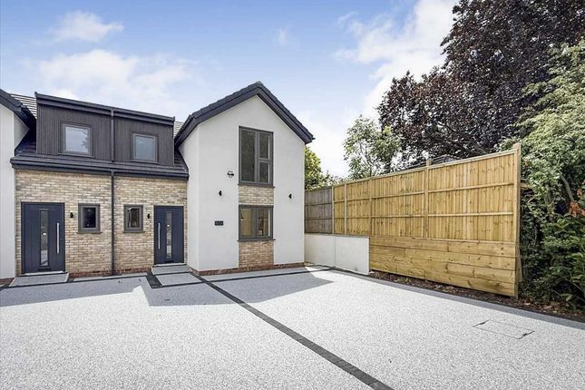 3 bedroom semi-detached house for sale