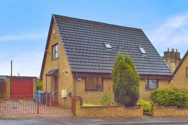 4 bed detached house