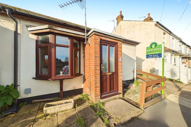 Main Road, Kent ME11 1 bed bungalow for sale