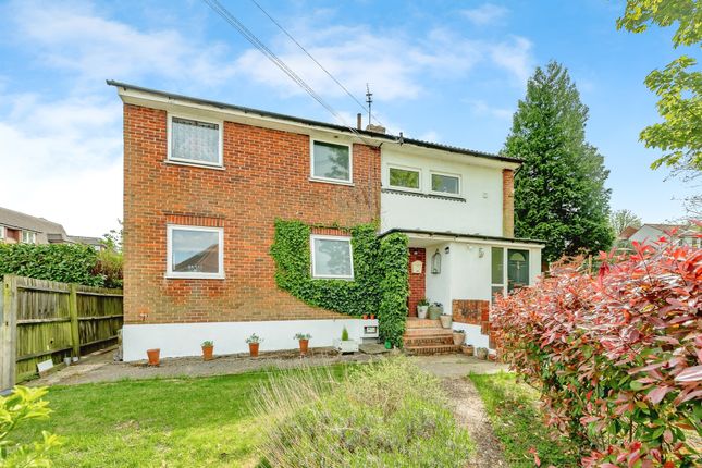 2 bed maisonette