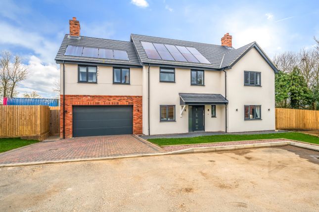 St. Francis Green, Bardney, Lincoln... 5 bed detached house for sale