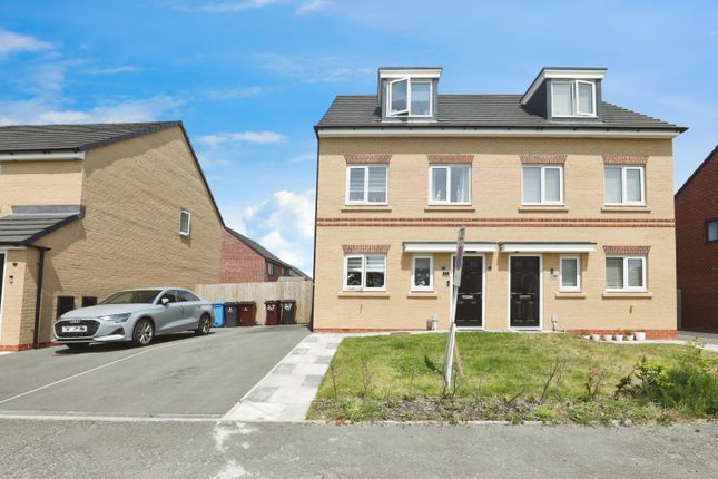 3 bedroom semi-detached house for sale