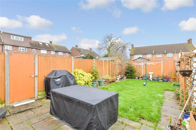 3 bed semi-detached bungalow