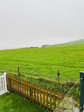 2 bed hotel