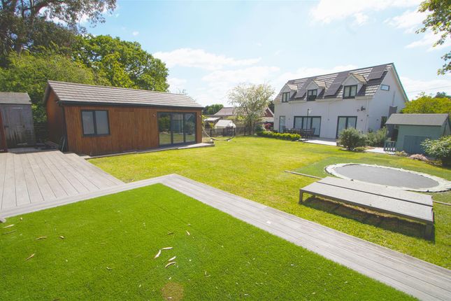 Coxes Farm Road, Billericay CM11 4 bed detached house for sale