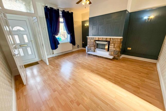Molyneux Street, Spotland, Rochdale 3 bed terraced house for sale