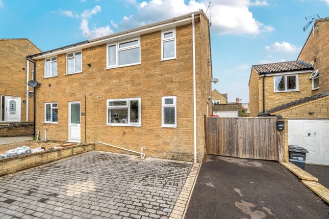 3 bedroom semi-detached house for sale