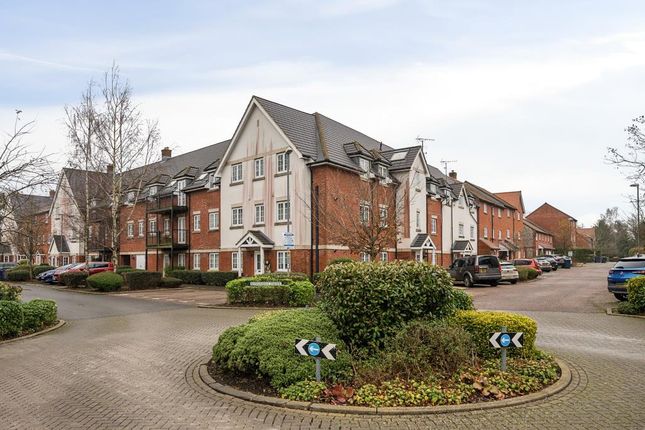 High Wycombe,  Buckinghamshire,  HP13 2 bed flat for sale